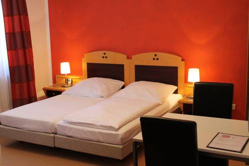 Imagen de la habitación del Hotel Zum L&ouml;wen, Bad Homburg. Foto 4
