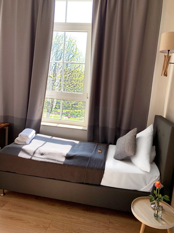 Imagen de la habitación del Hotel Zum L&ouml;wen, Duisburgo. Foto 8