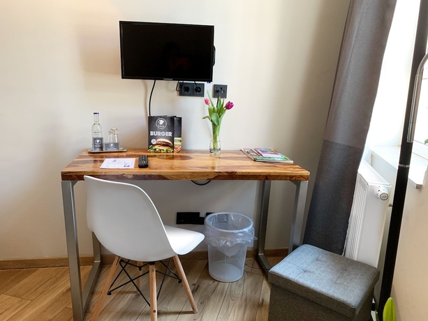 Imagen de la habitación del Hotel Zum L&ouml;wen, Duisburgo. Foto 13