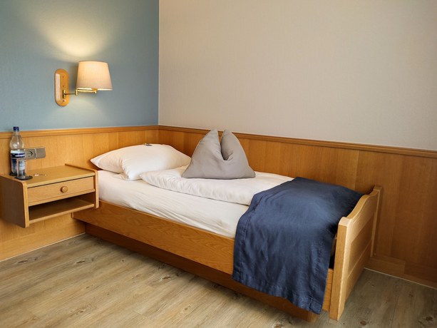 Imagen de la habitación del Hotel Zum M&auml;rchenwald. Foto 10