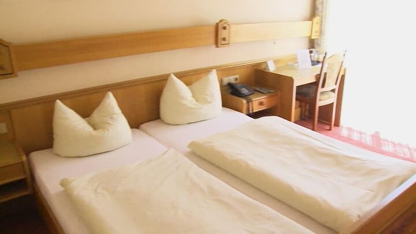 Imagen de la habitación del Hotel Zum Neuen Schwan. Foto 4