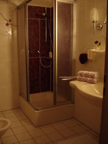 Imagen de la habitación del Hotel Zum Rehberg. Foto 17