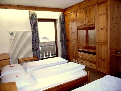 Imagen de la habitación del Hotel Zum Schlössl. Foto 1