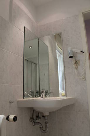 Imagen de la habitación del Hotel Zum Strand. Foto 7