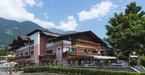 Imagen de la habitación del Hotel Zum Tiroler Adler. Foto 2
