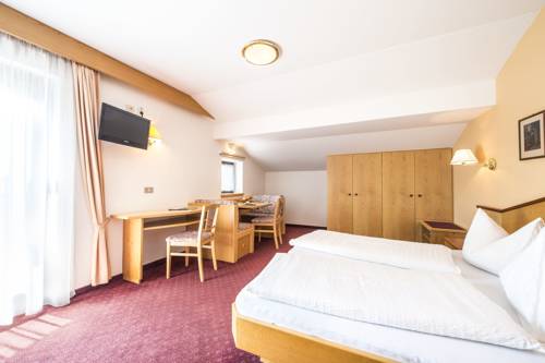 Imagen de la habitación del Hotel Zum Tiroler Adler. Foto 7