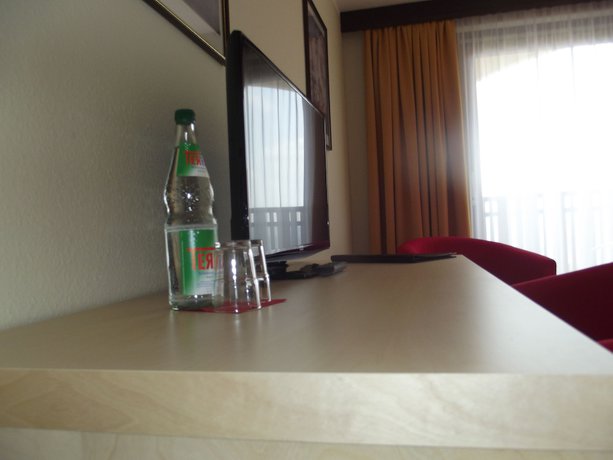 Imagen de la habitación del Hotel Zum Weissen Lamm. Foto 3