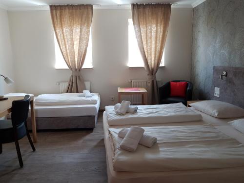 Imagen de la habitación del Hotel Zum Weissen Ross. Foto 8