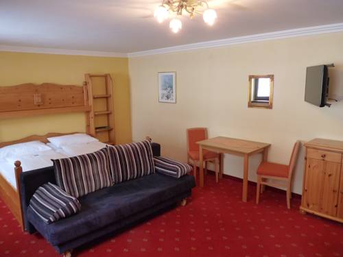 Imagen de la habitación del Hotel Zum Weissen Stein. Foto 7