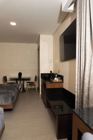 Imagen de la habitación del Hotel Zuma Colony. Foto 9