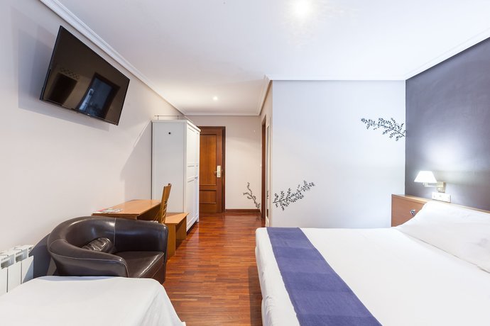 Imagen de la habitación del Hotel Zumaia a. Foto 3