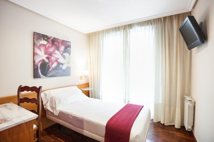 Imagen de la habitación del Hotel Zumaia a. Foto 6