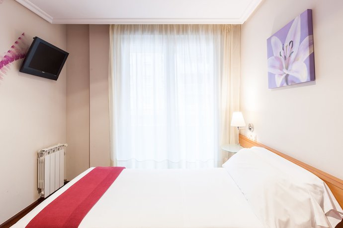 Imagen de la habitación del Hotel Zumaia a. Foto 11