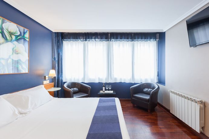 Imagen de los interiores del Hotel Zumaia a. Foto 22