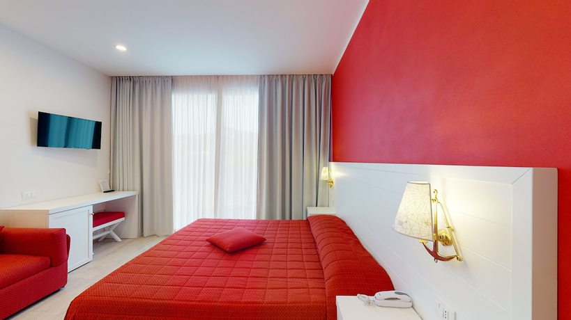 Imagen de la habitación del Hotel Zunino, Spotorno. Foto 15