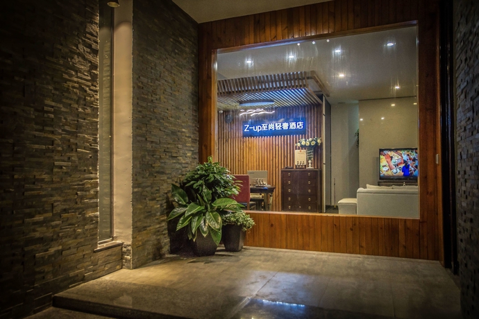 Imagen de los exteriores del Hotel Z-up Boutique. Foto 18