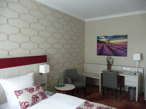 Imagen de la habitación del Hotel Zur Alten Schmiede. Foto 5