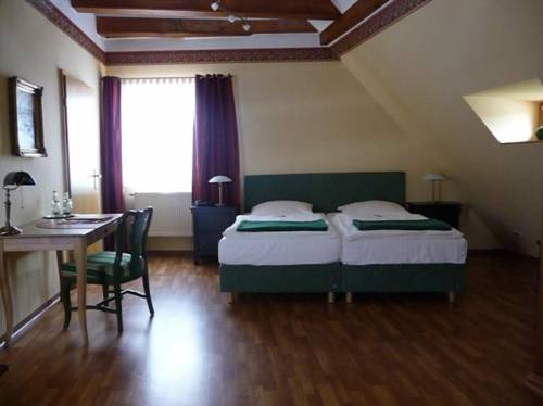 Imagen de la habitación del Hotel Zur Alten Schmiede. Foto 14