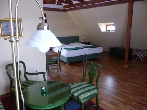 Imagen de la habitación del Hotel Zur Alten Schmiede. Foto 15