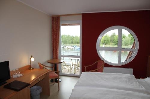 Imagen de la habitación del Hotel Zur Brücke. Foto 9