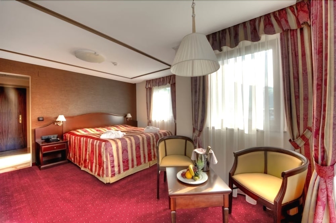 Imagen de la habitación del Hotel Zur Burg, Kaprun. Foto 8