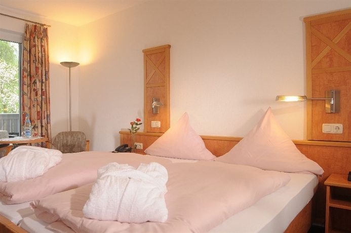 Imagen de la habitación del Hotel Zur Burg Sternberg. Foto 3