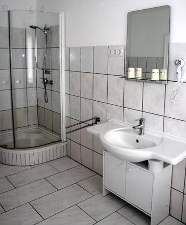 Imagen de la habitación del Hotel Zur Heidquelle. Foto 9