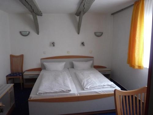 Imagen general del Hotel Zur Krone, Hamel&iacute;n. Foto 3