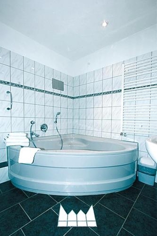 Imagen general del Hotel Zur Krone, Hamel&iacute;n. Foto 4