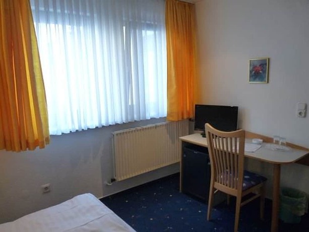 Imagen general del Hotel Zur Krone, Hamel&iacute;n. Foto 4