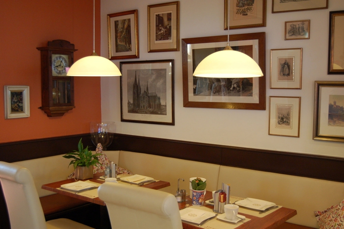 Imagen del bar/restaurante del Hotel Zur Linde, Hanau. Foto 6