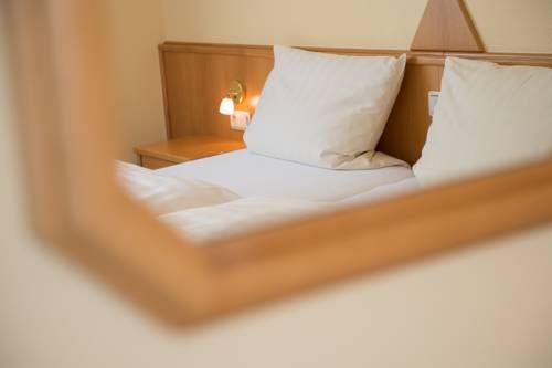 Imagen de la habitación del Hotel Zur Linde, K&uuml;nzell. Foto 2