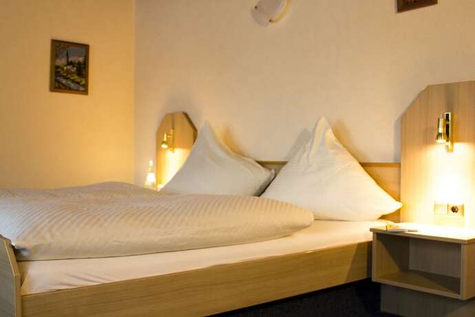 Imagen de la habitación del Hotel Zur Neroburg. Foto 17