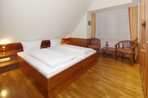 Imagen de la habitación del Hotel Zur Post, Attendorn. Foto 13