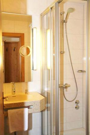 Imagen de la habitación del Hotel Zur Post, Bad Abbach. Foto 5