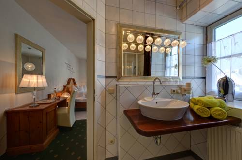 Imagen de la habitación del Hotel Zur Post Garni. Foto 16