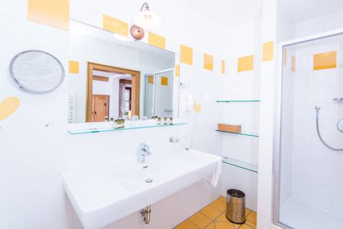 Imagen de la habitación del Hotel Zur Post, Goldegg. Foto 3