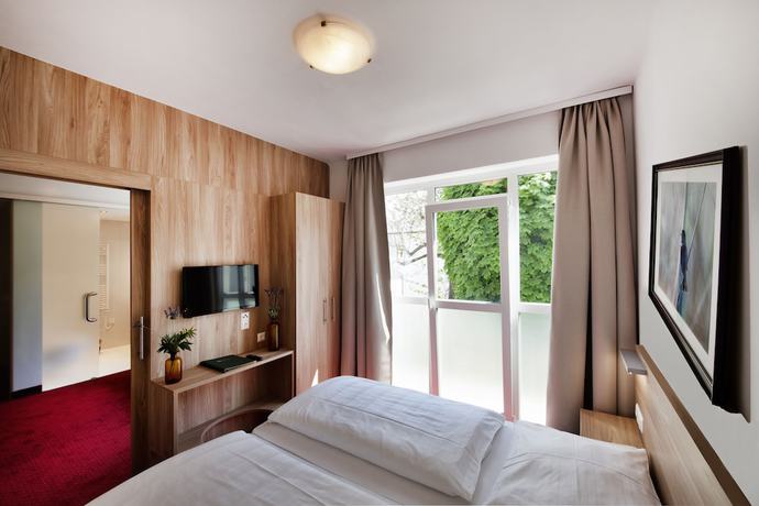 Imagen de la habitación del Hotel Zur Post, Illmitz. Foto 10