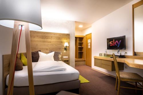 Imagen de la habitación del Hotel Zur Post K&uuml;mmersbruck & Tiny Houses. Foto 8