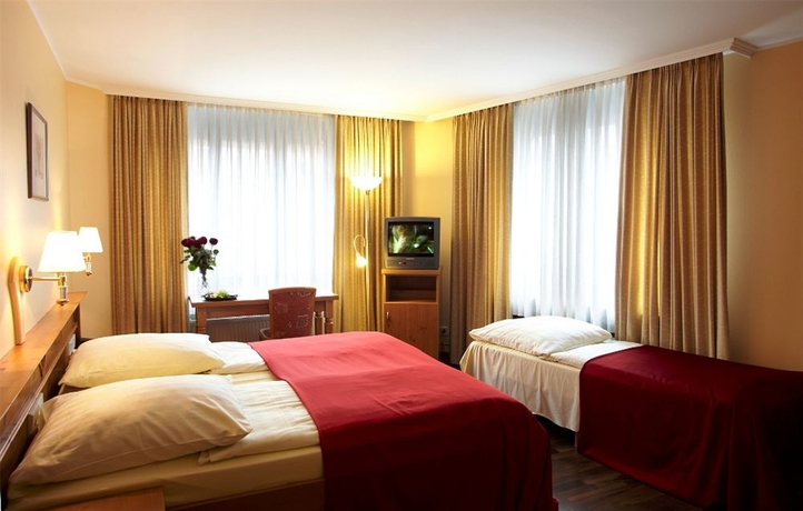 Imagen de la habitación del Hotel Zur Post, Munich. Foto 10