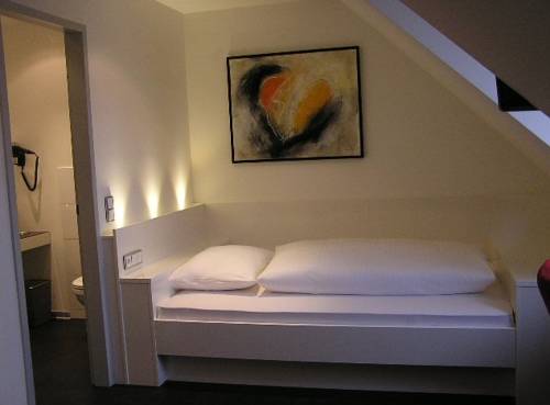 Imagen de la habitación del Hotel Zur Promenade. Foto 10