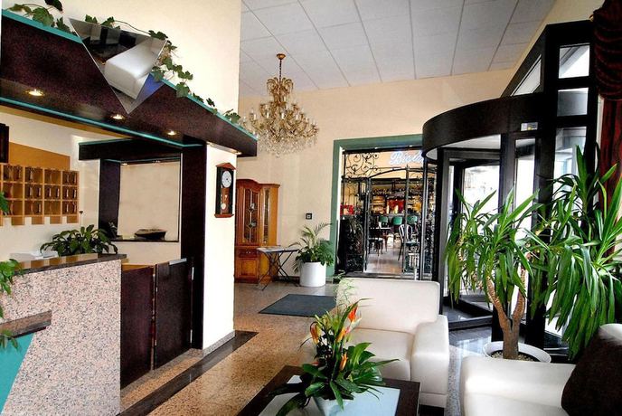 Imagen de los interiores del Hotel Zur Rebe. Foto 20