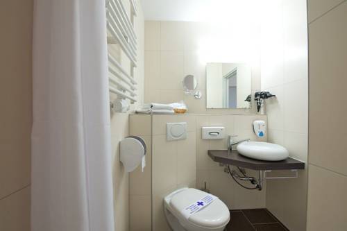 Imagen de la habitación del Hotel Zur Riss. Foto 10