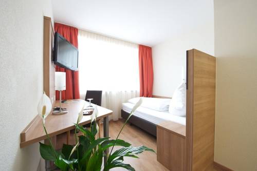 Imagen de la habitación del Hotel Zur Riss. Foto 11