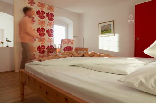 Imagen de la habitación del Hotel Zur Schanz. Foto 14