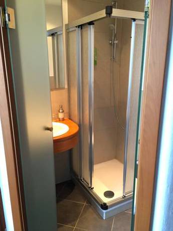 Imagen de la habitación del Hotel Zur Sch&ouml;nen Aussicht, Marktheidenfeld. Foto 6