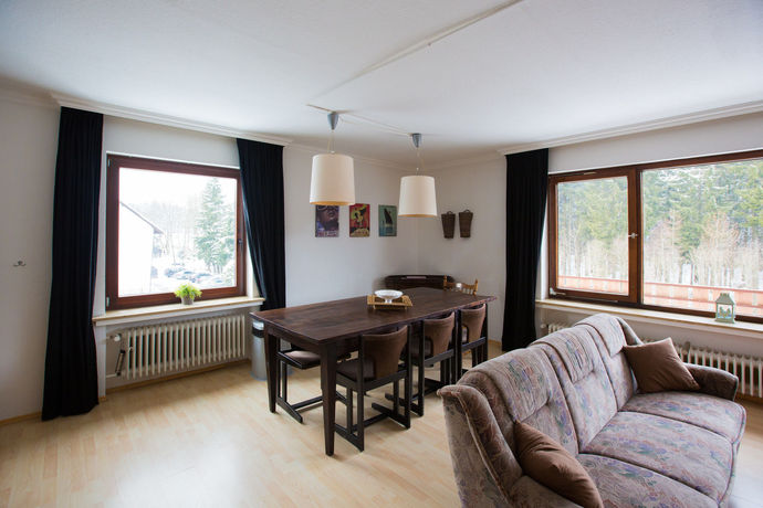 Imagen de los interiores del Hotel Zur Sonne. Foto 16