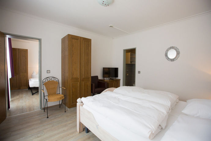 Imagen de la habitación del Hotel Zur Sonne. Foto 8