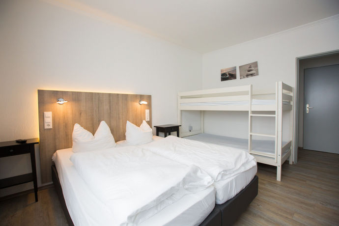 Imagen de la habitación del Hotel Zur Sonne. Foto 11