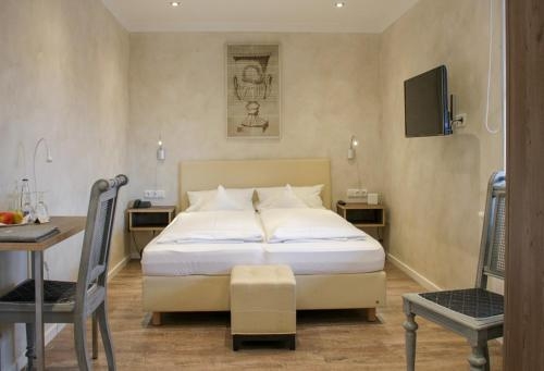 Imagen de la habitación del Hotel Zur Sonne. Foto 8